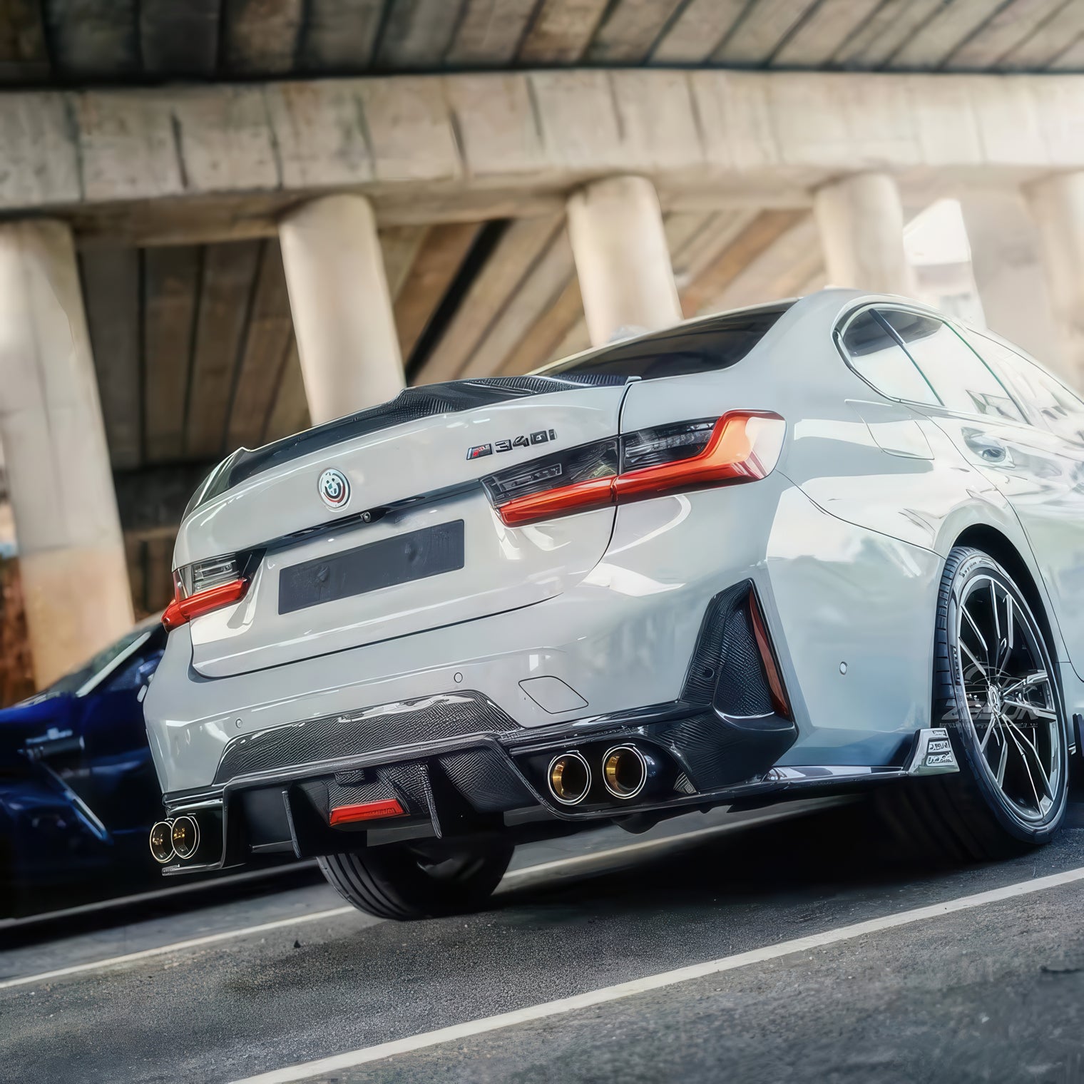 Dry Carbon Fiber or ABS LED Rear Diffuser for BMW G20 LCI M Sport 2023+